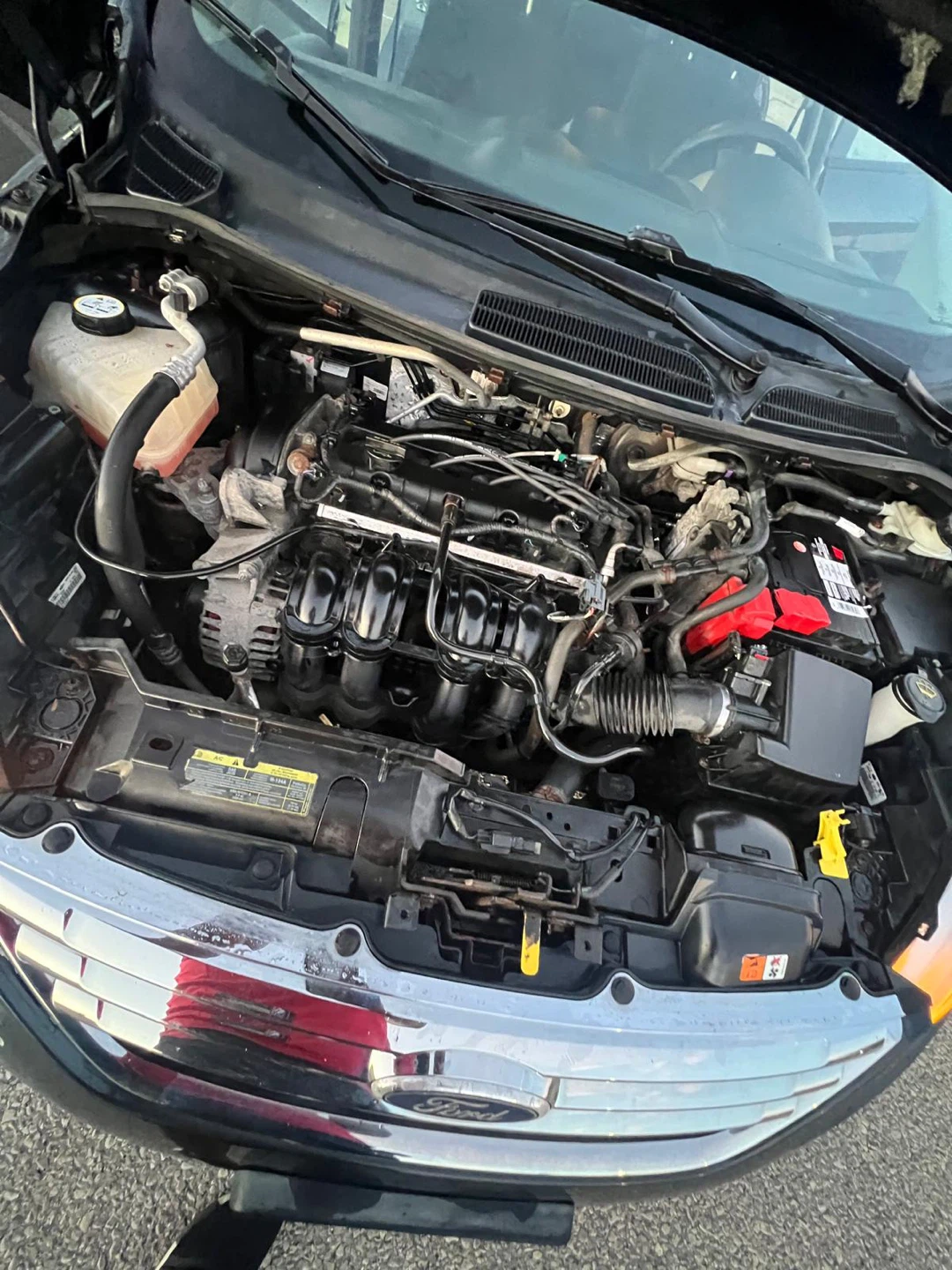 Ford Fiesta Dark Grey 4 Door Sedan - photo 4