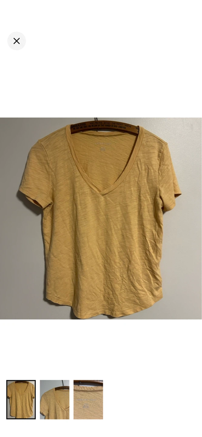 American Eagle Yellow V-Neck T-Shirt