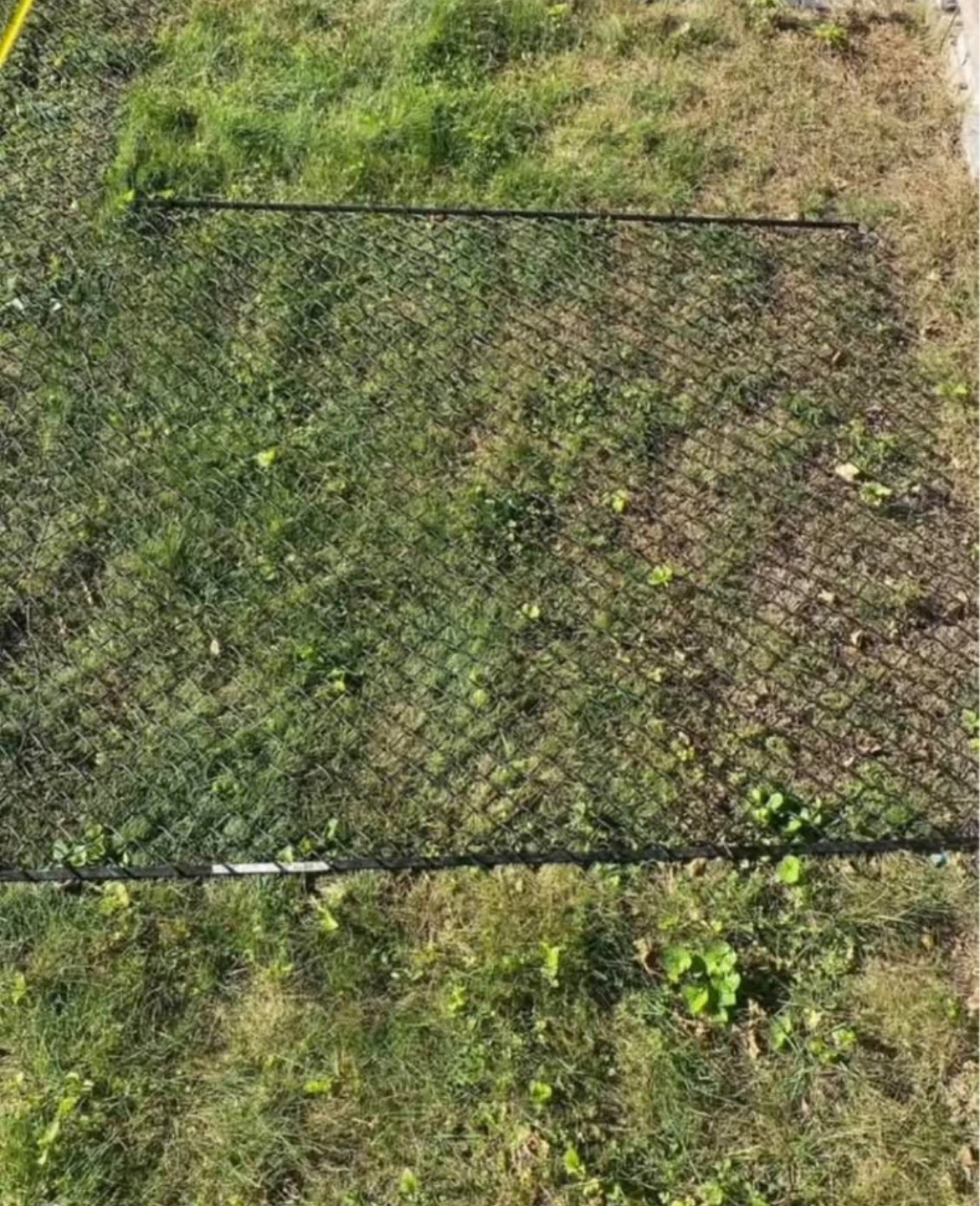 Chain link fence mesh 28 ‘ and 4 ‘ - photo 2