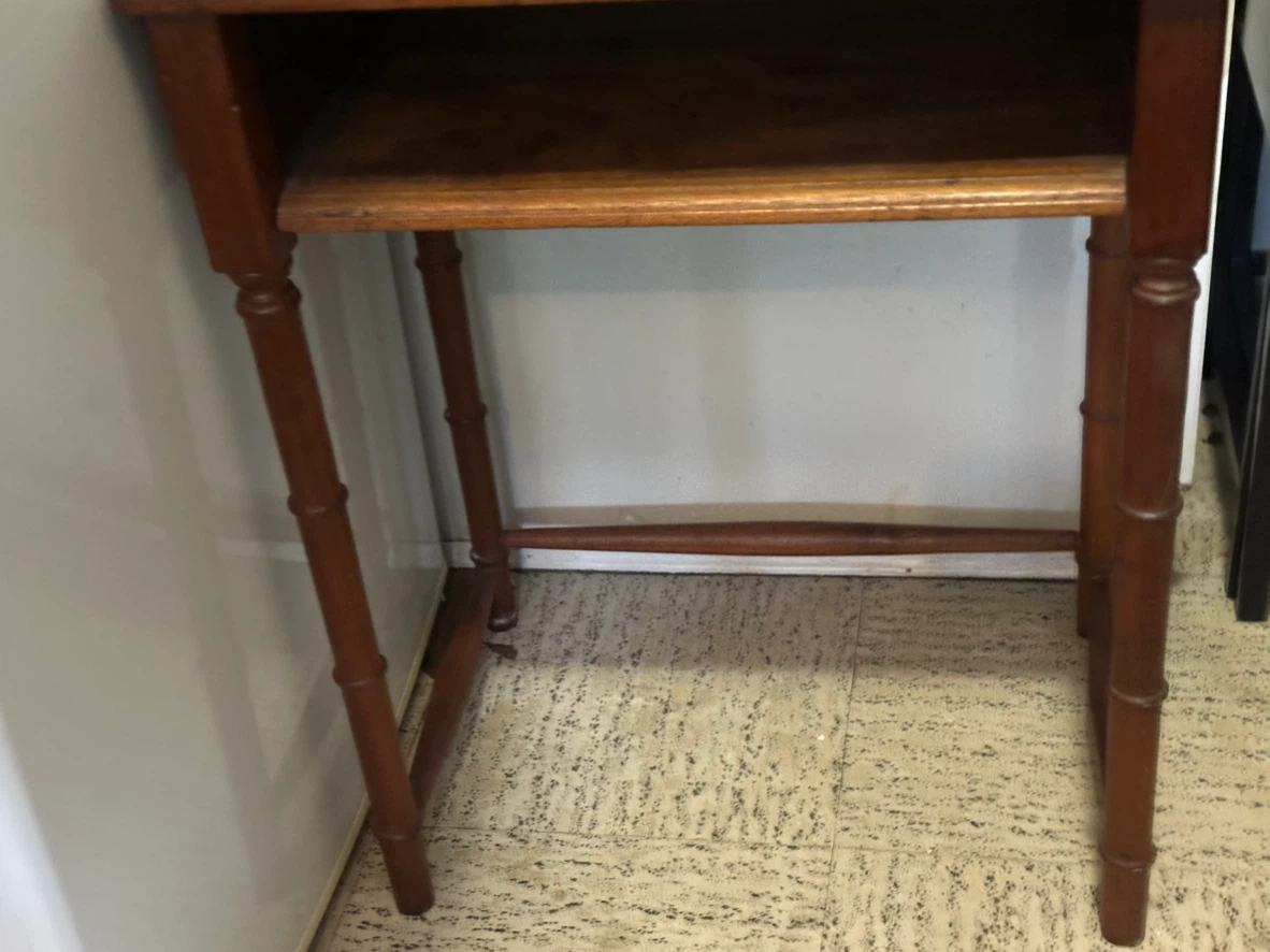 Vintage telephone table - photo 3