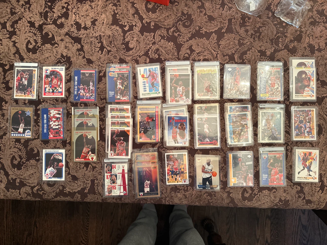 42 Micheal Jordan basketball cards various years