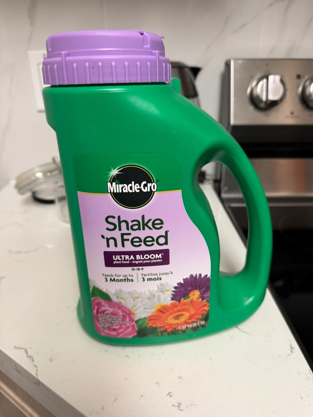 Miracle-Gro Shake 'n Feed Ultra Bloom Plant Food