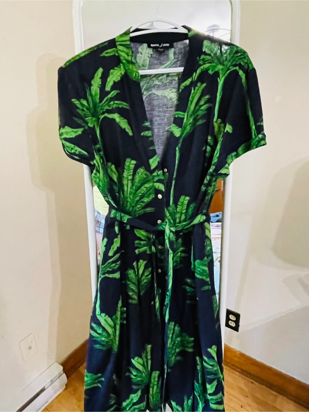 Wasted Paris Black & Green Palm Print Button-Up Dress - photo 3