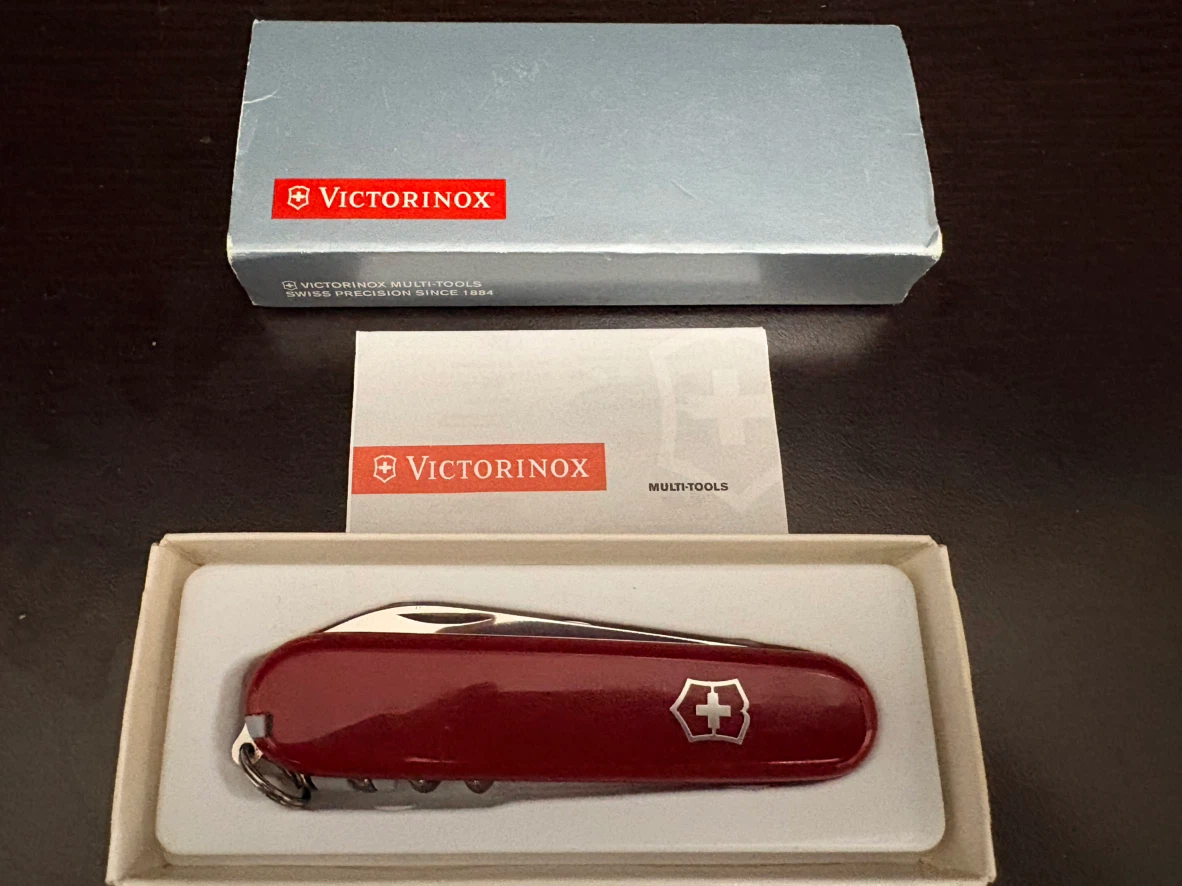 Victorinox Swiss Army Multi-tool Knife