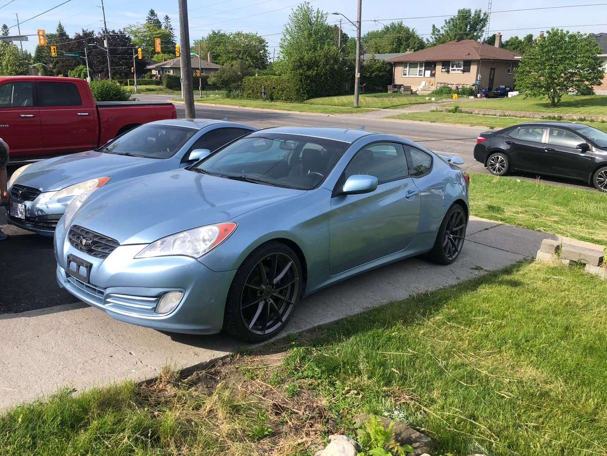 Hyundai Genesis Coupe 2010 6 gear manual transmission. - photo 2