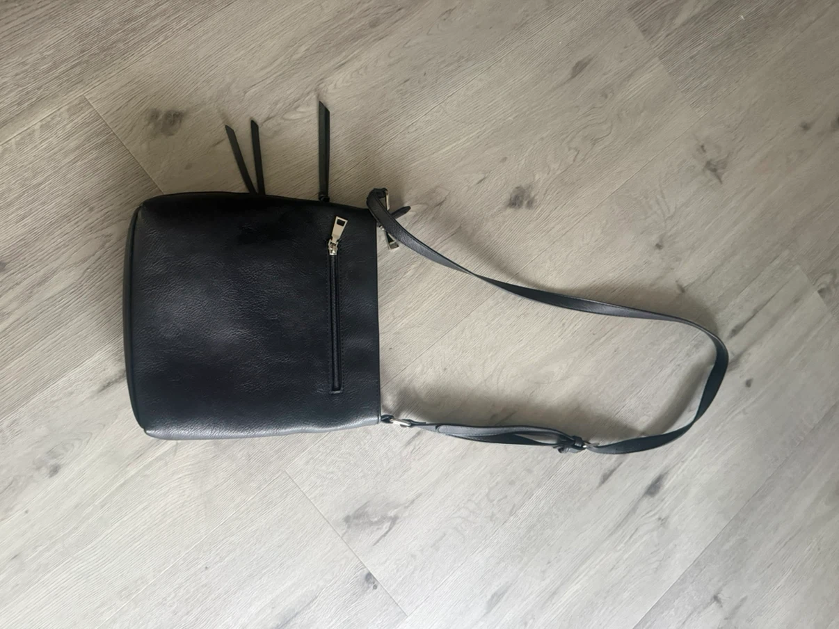Black Cluci Crossbody Bag - photo 3