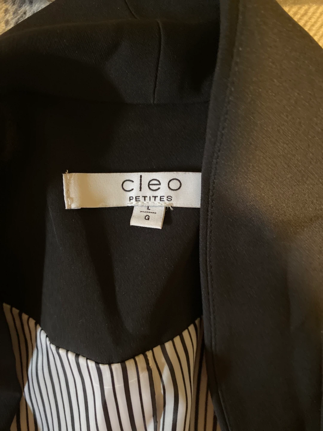 Women’s Cleo Petites Black Blazer Size Large - photo 2