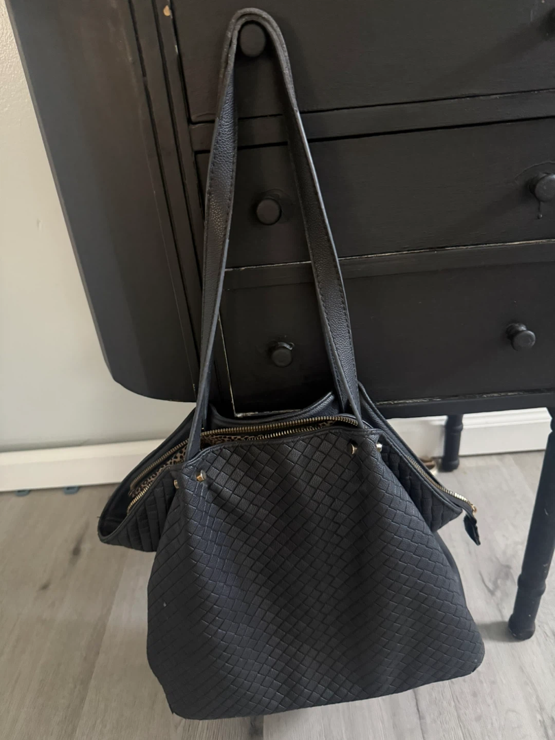 Black Quilted Tote Bag - photo 2