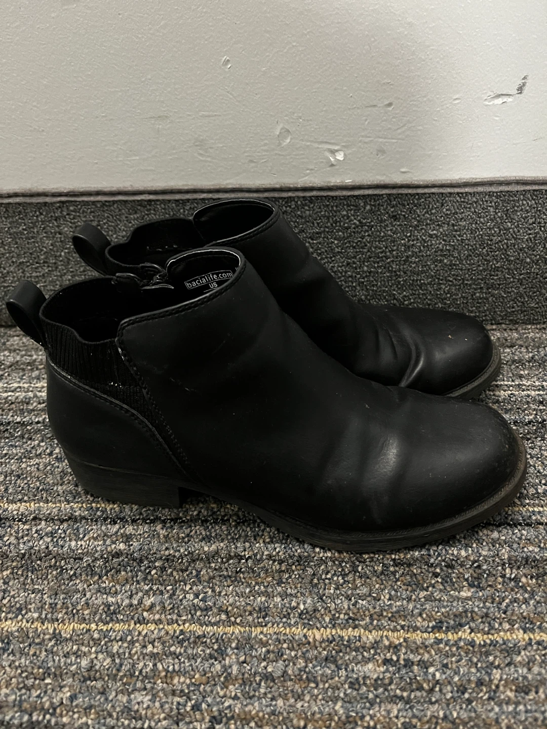 Bacia Black Ankle Boots (size 7) - photo 4