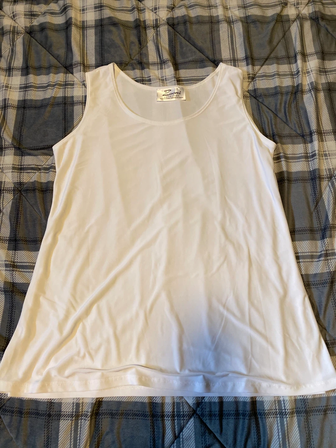 Women’s White Zooni Tank Top Size Large
