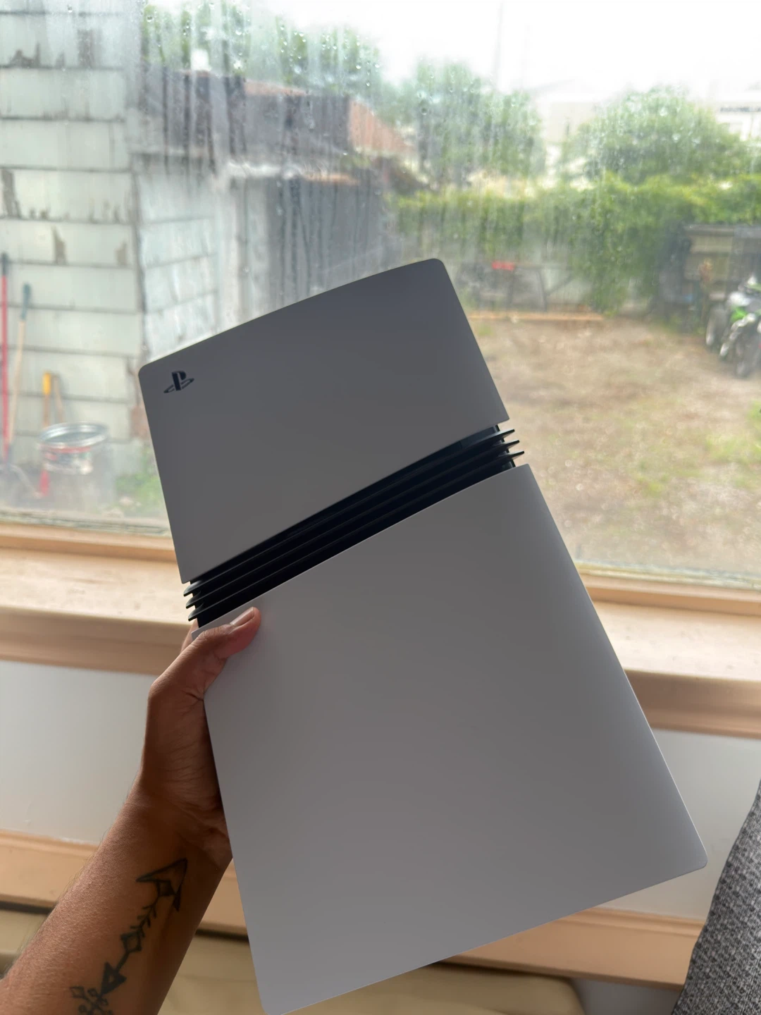 Ps5 Pro Brand New Sale or Trade - photo 4