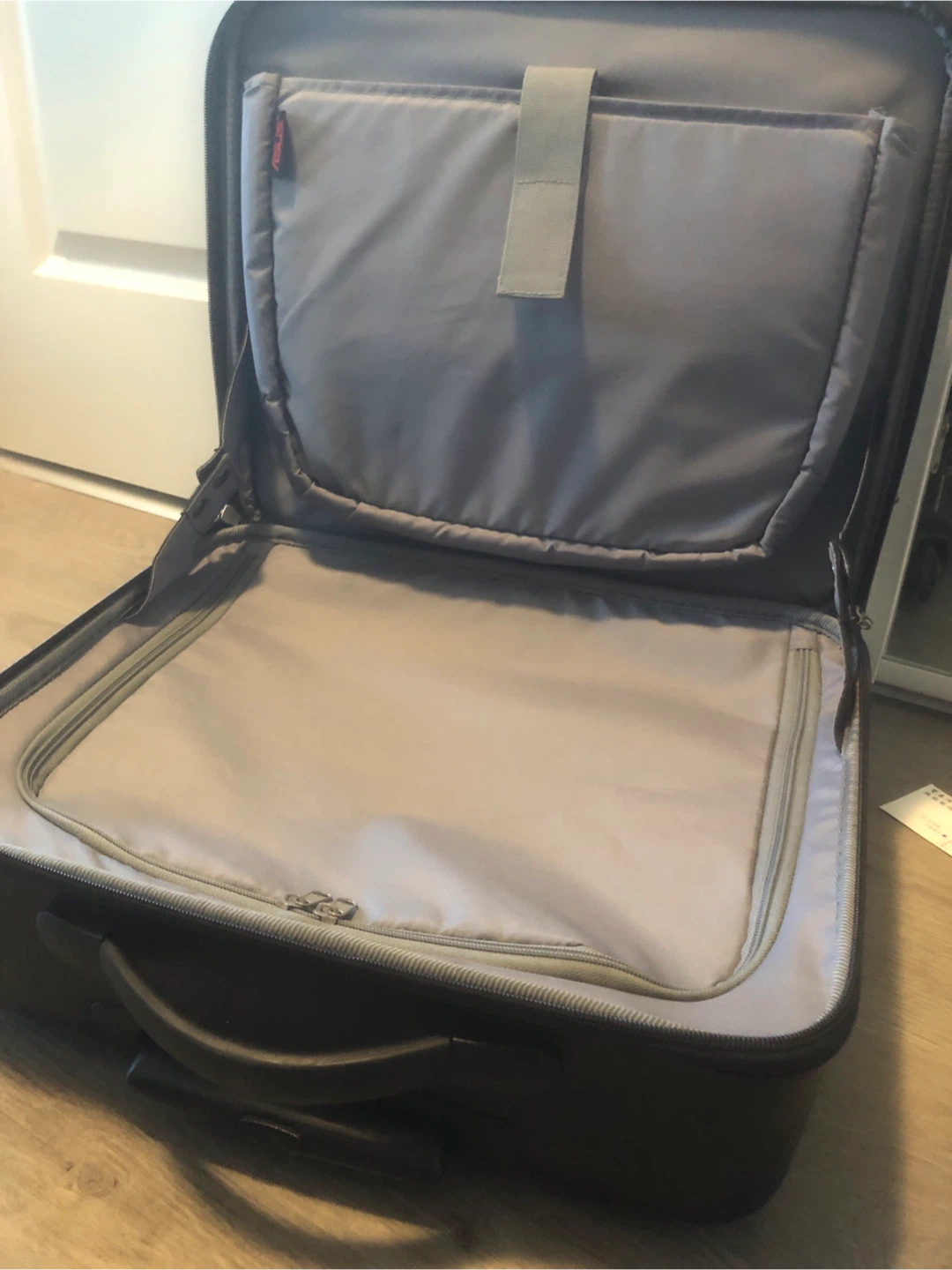 ASUS Rolling Laptop Bag - photo 3