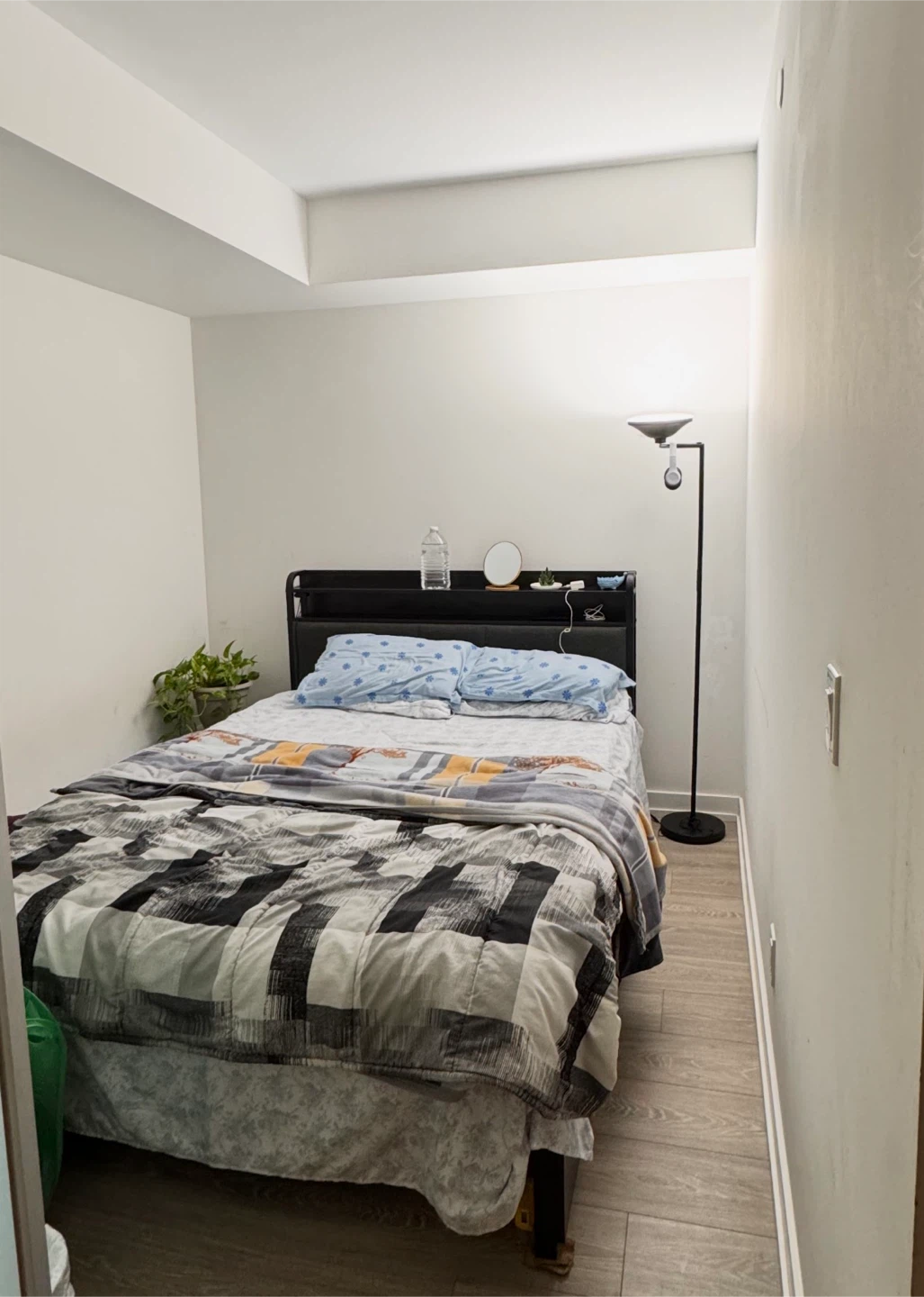 bed room furniture - photo 2