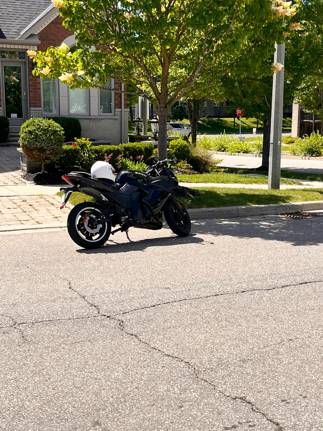Black Emmo E-Bike Sport Motorcycle - photo 2