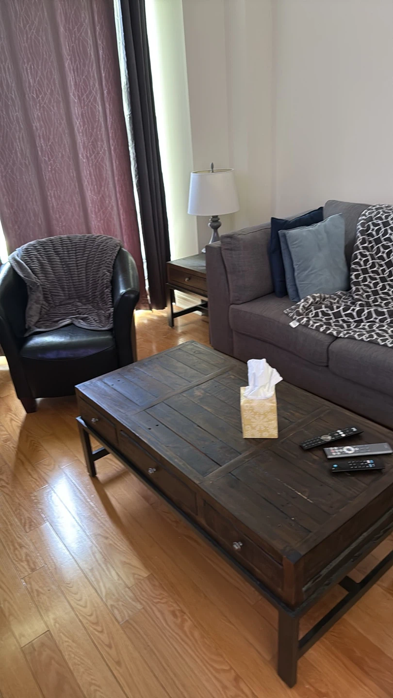 Sectional / Ottoman