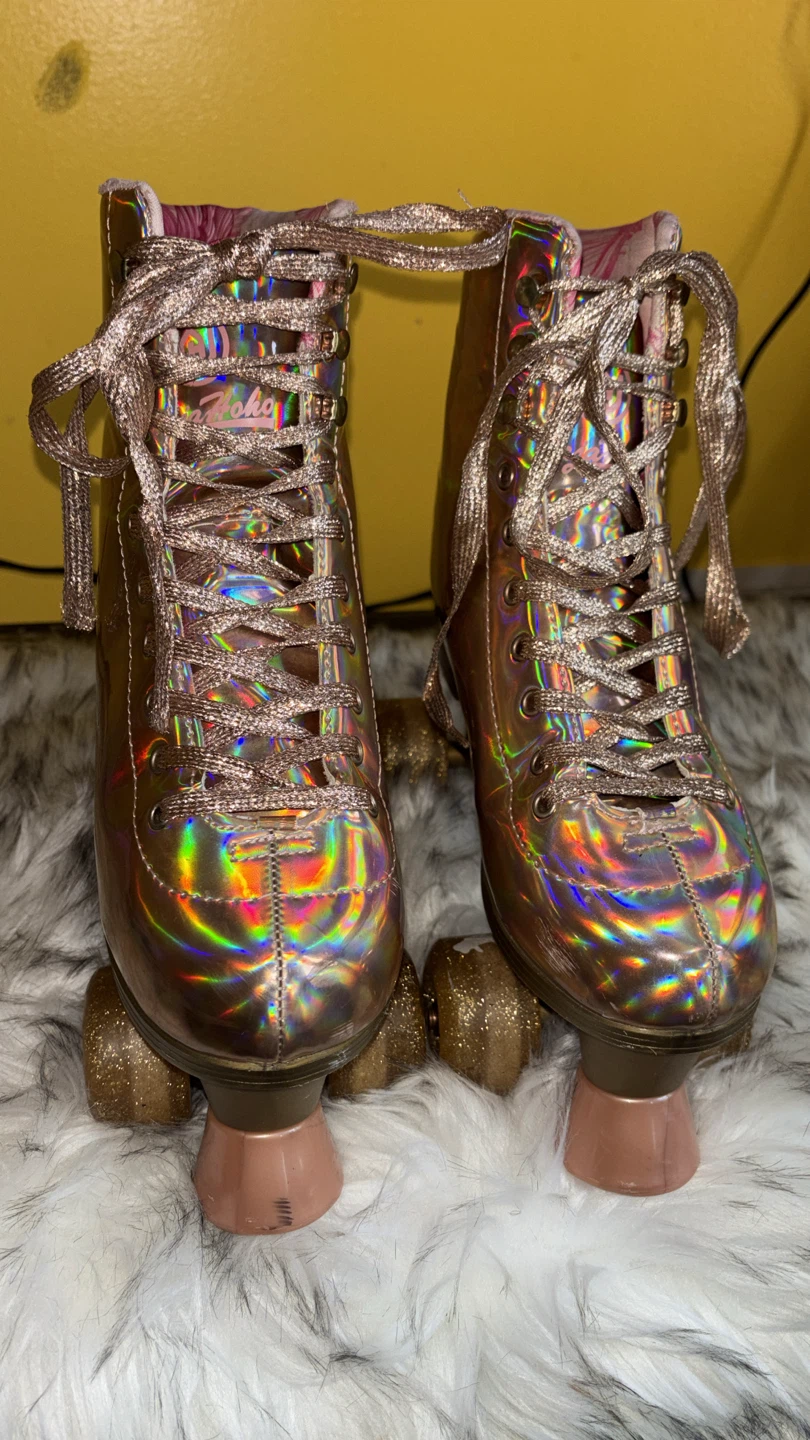 Chaya Roller Skates - Rose Gold Holographic