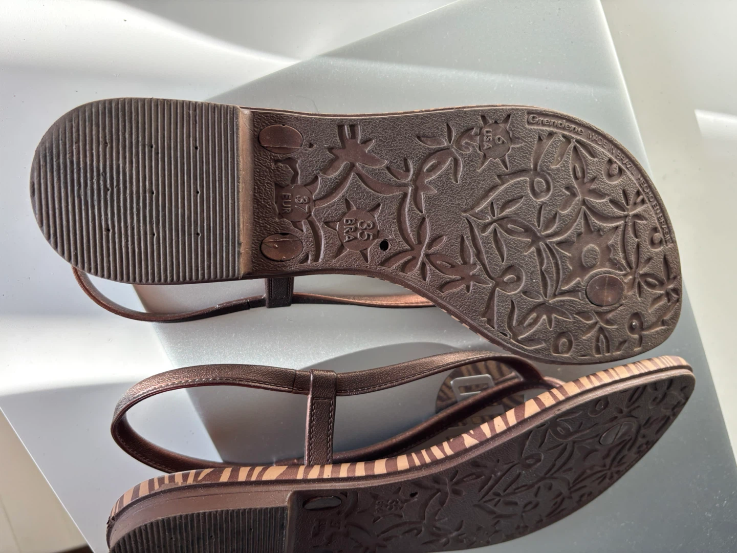 Grendene Women's Sandals Size 35/36 - OPEN TO OFFERS - photo 3