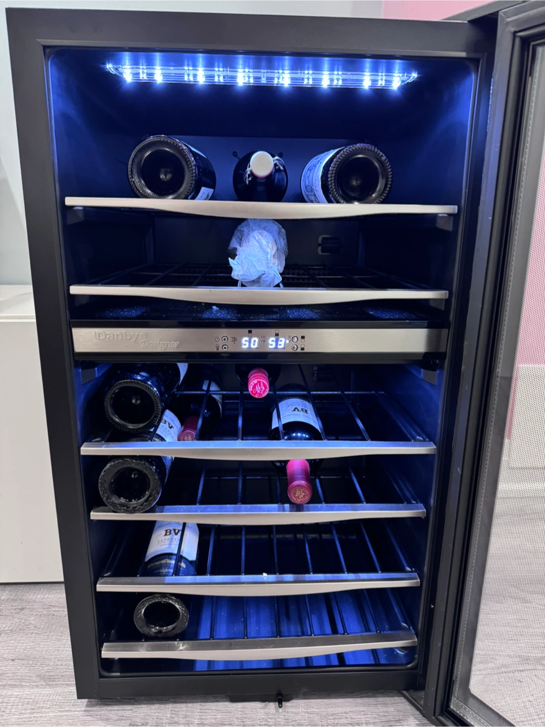 Danby Designer Wine Cooler - photo 2