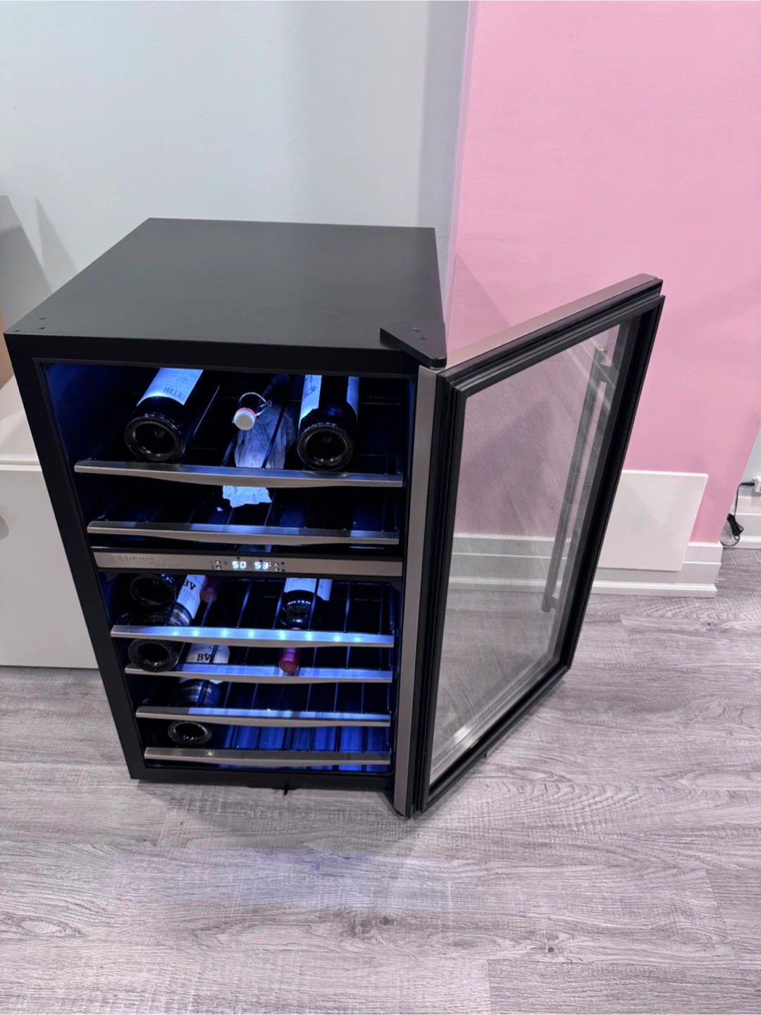 Danby Designer Wine Cooler - photo 3