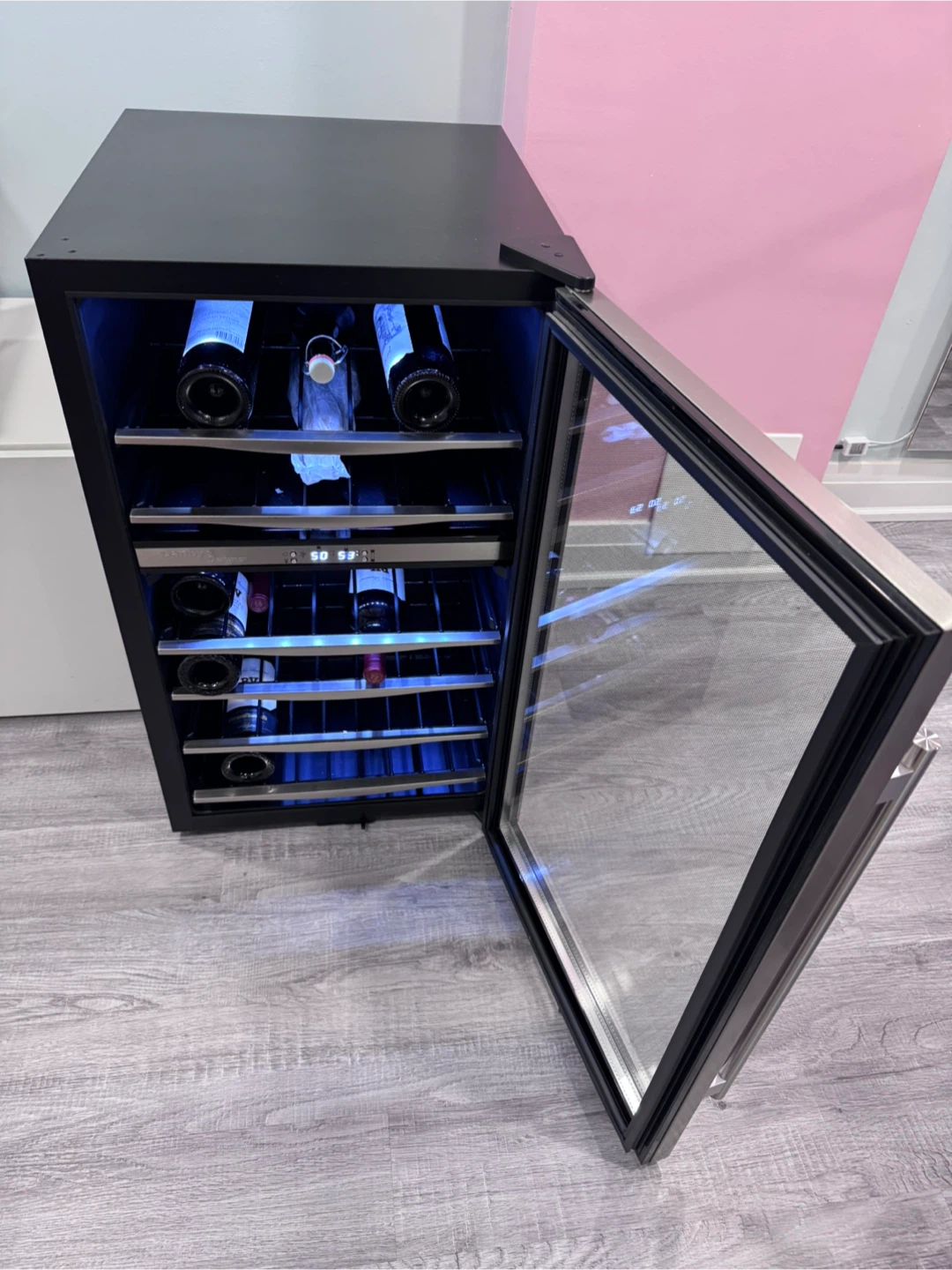 Danby Designer Wine Cooler - photo 4