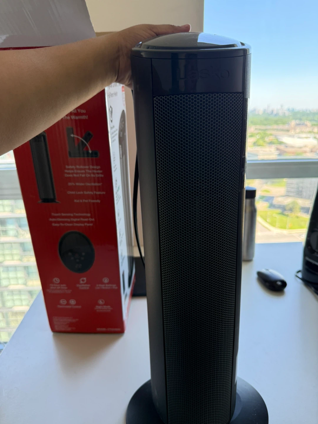 Lasko Digital Ceramic Tower Full Room Heater - photo 3