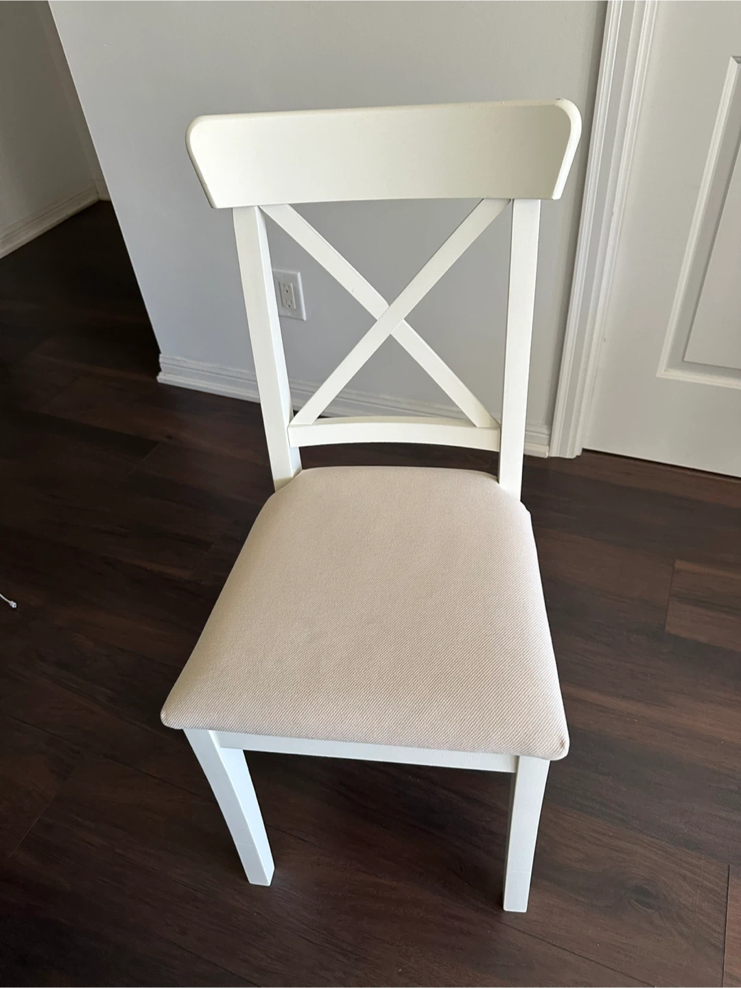 Dining chair