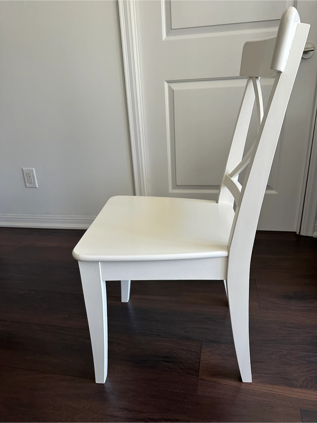 Dining chair