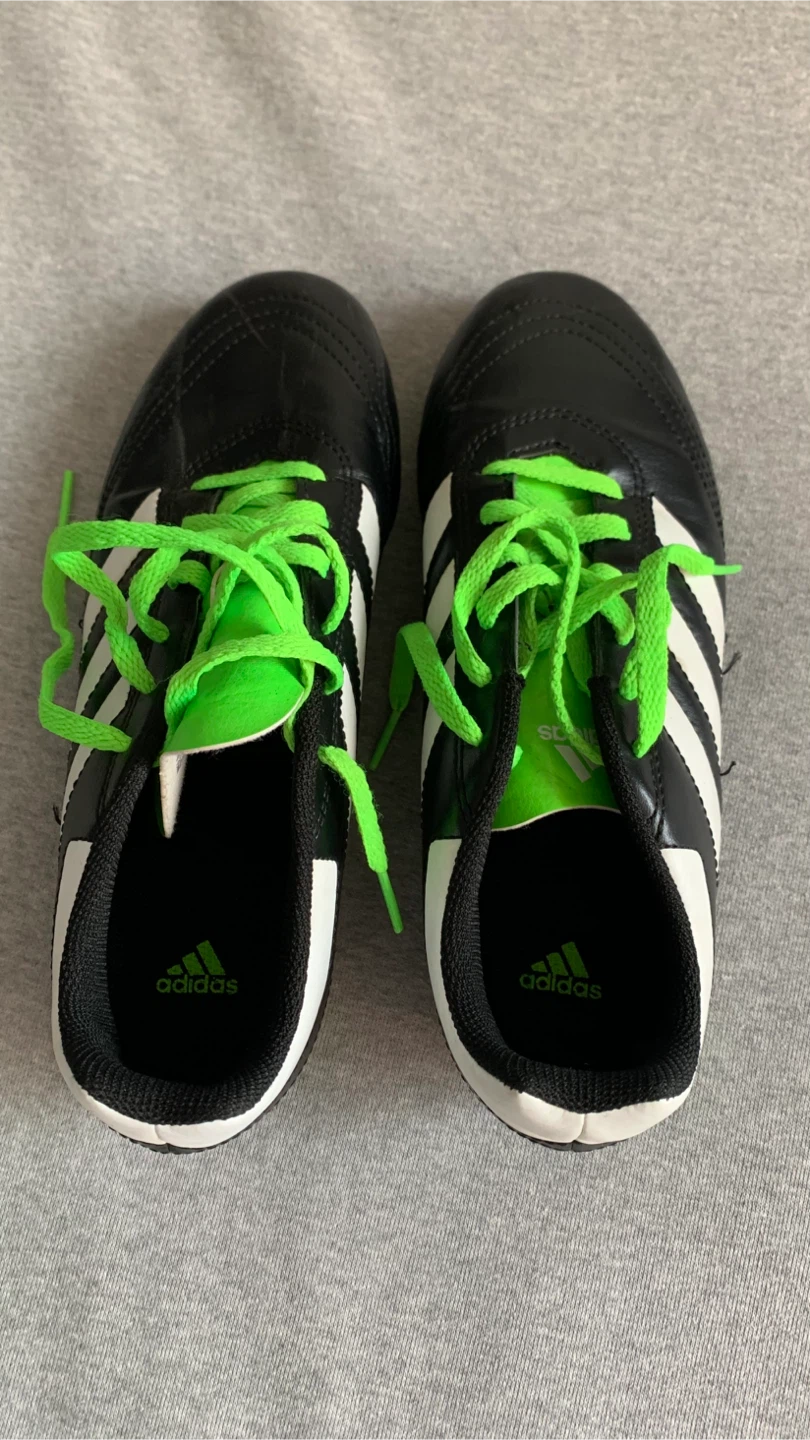 Youth Size 6 Adidas Soccer Cleats - photo 5