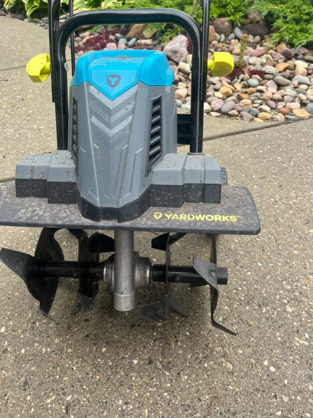 Electric Yardworks Tiller - photo 2