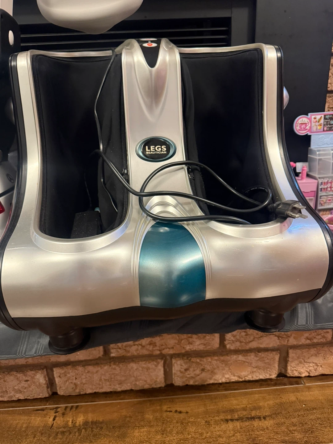 Leg massager