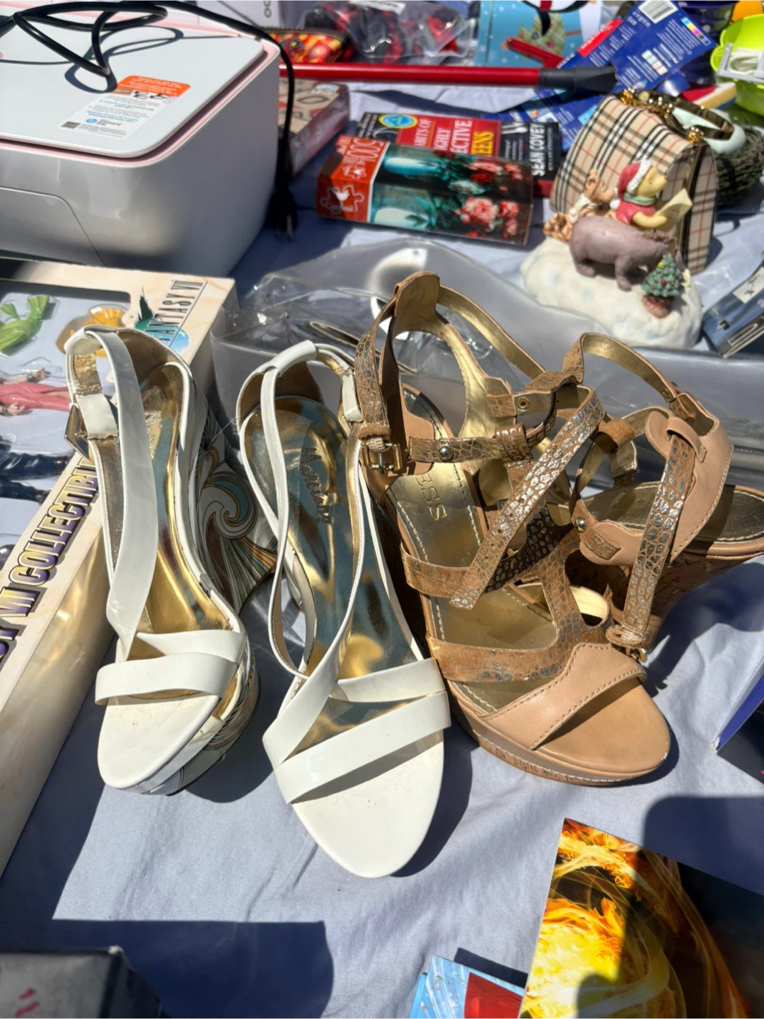 Assorted shoes