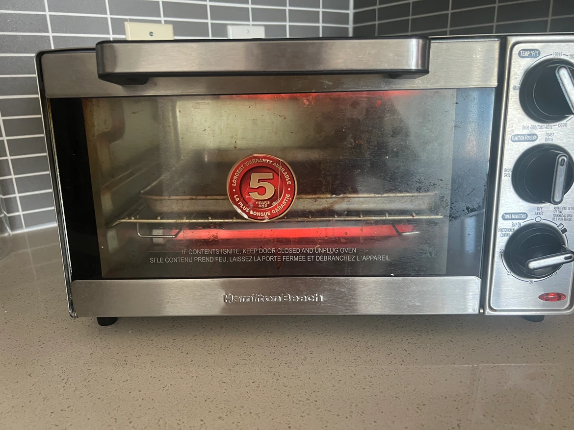 Toaster Oven – Good Condition - photo 2