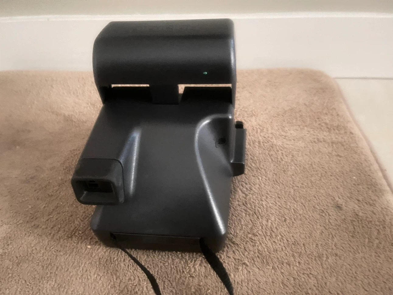 Polaroid One Step Instant Camera with Case - photo 3