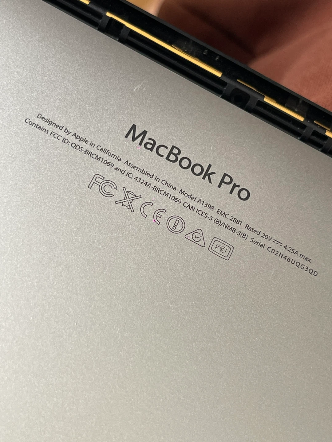 Apple MacBook Pro Laptop