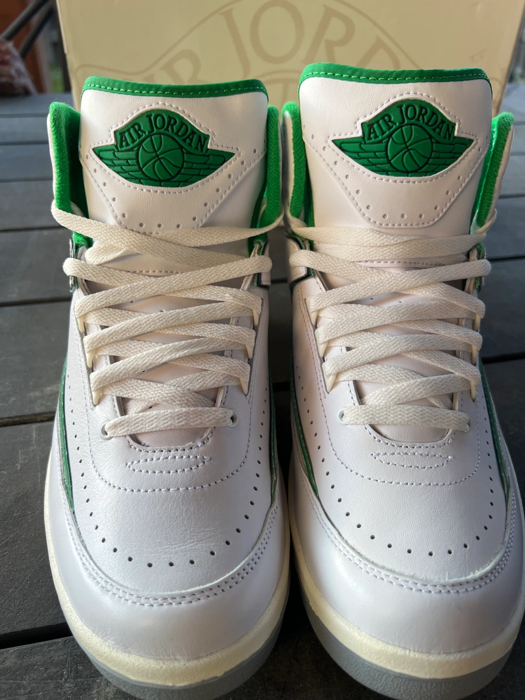 Air Jordan 2 Retro White Green - photo 2