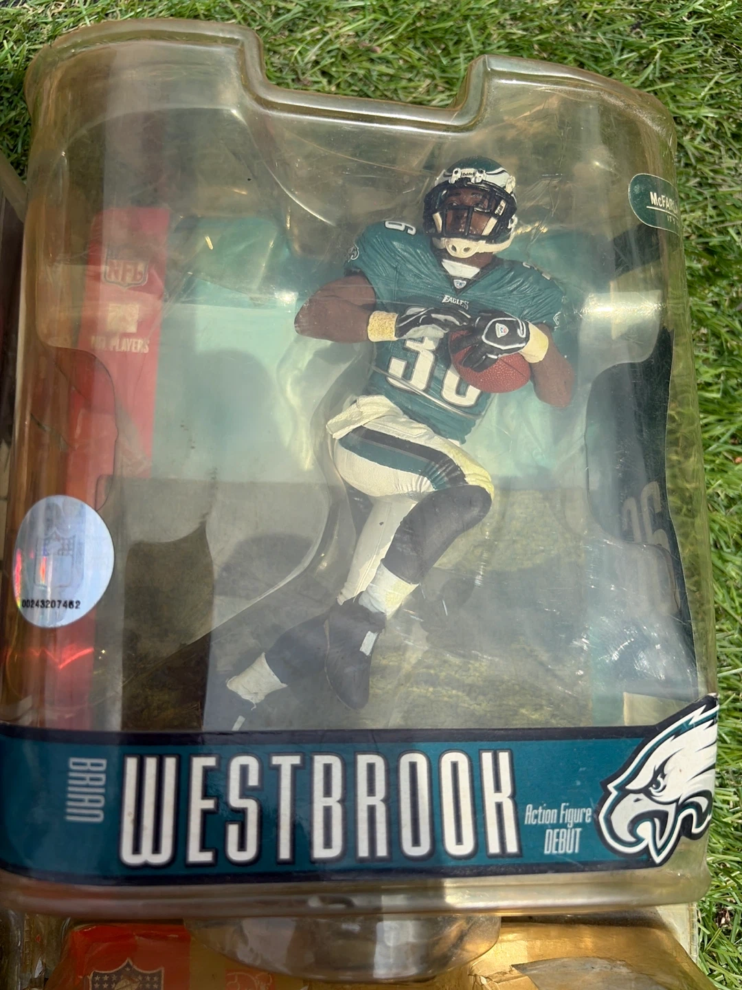 NFL COLLECTIBLES FIGURES - photo 3