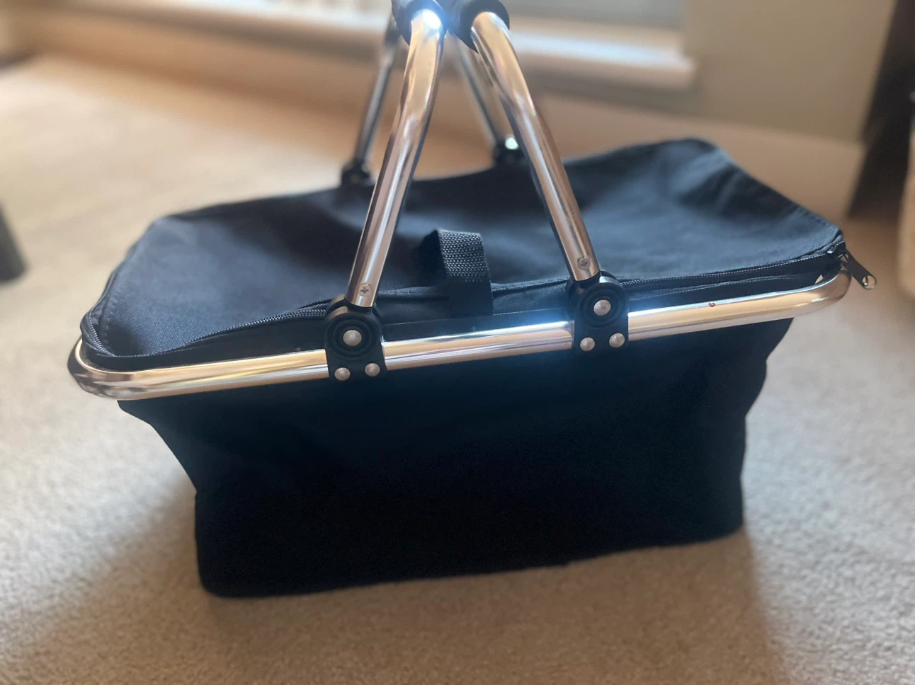 Black Collapsible Picnic Basket - photo 4
