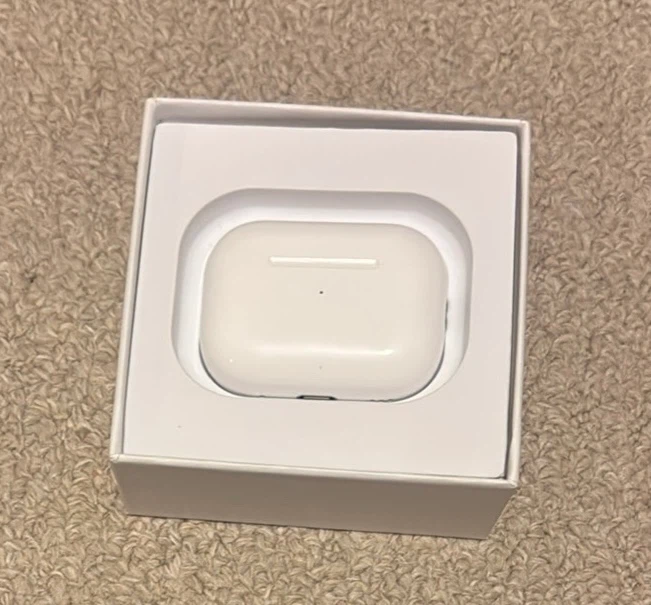 Apple AirPods Pro (2nd generation) - photo 3
