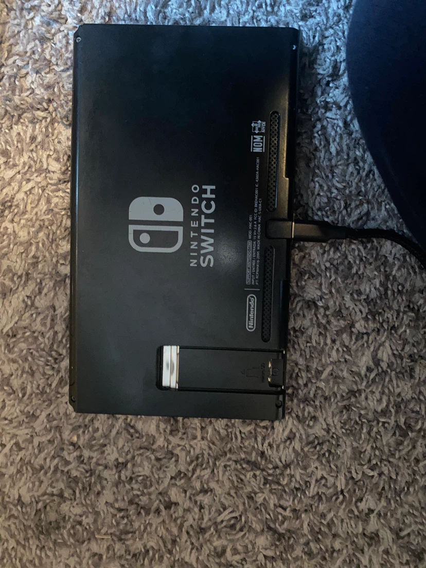 Nintendo switch tablet only READ DESC - photo 2