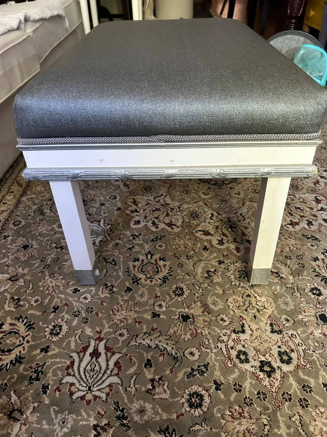 Grey upholstered ottoman bench - photo 3