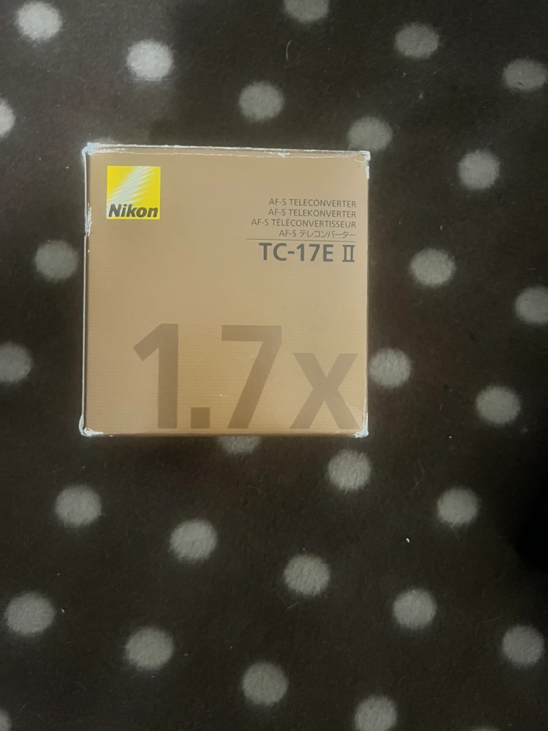 Nikon teleconverter TC1.7II - photo 2