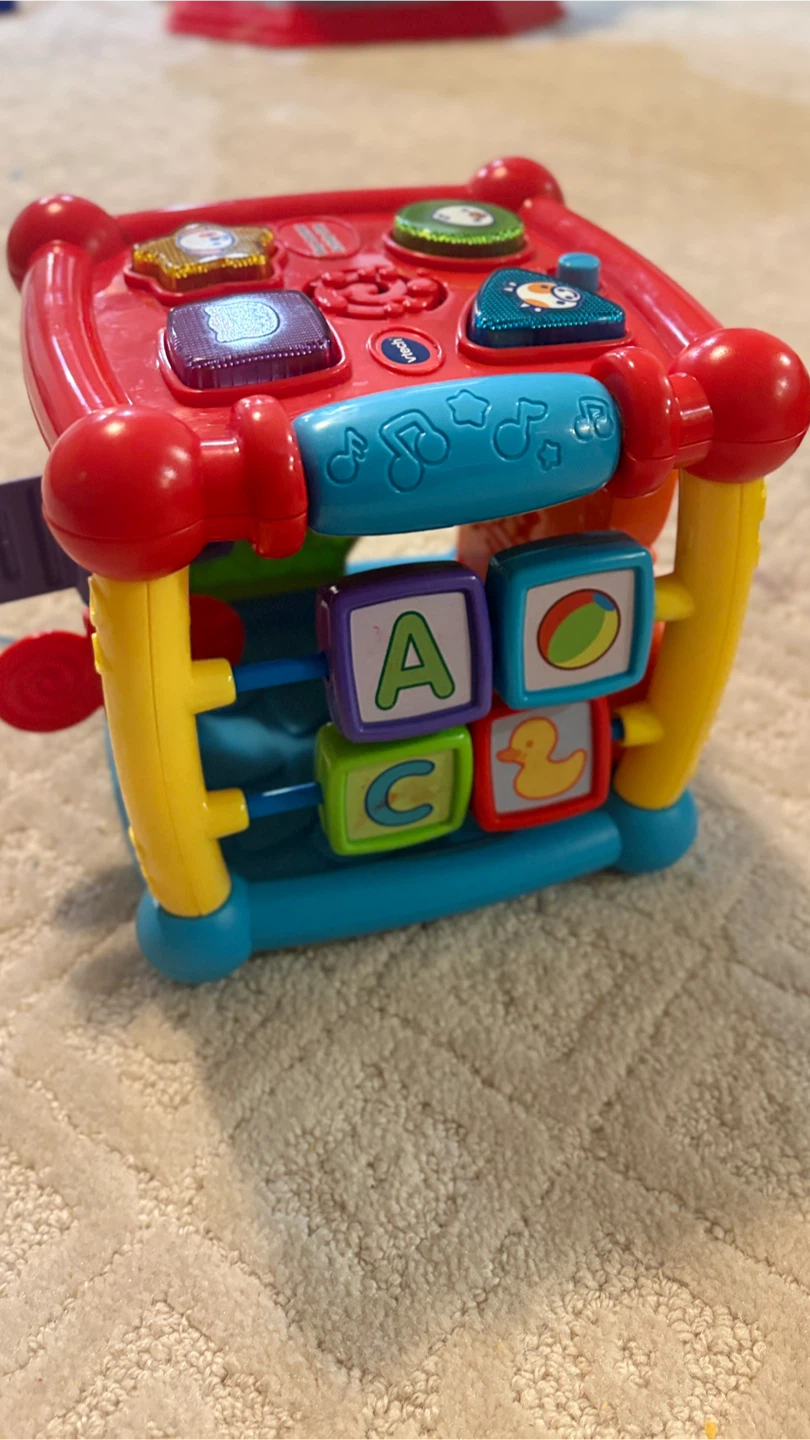 VTech Sort & Discover Activity Cube - photo 2