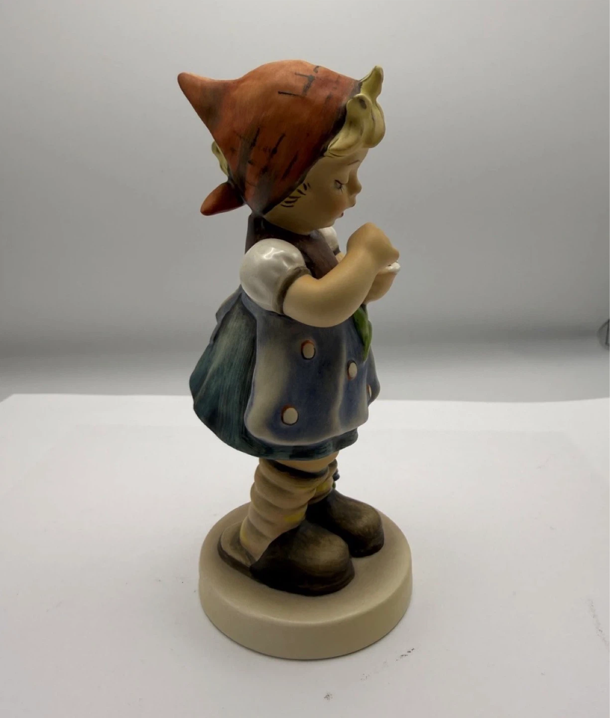 1972 Goebel Hummel “Daises Don’t Tell” #380 - photo 4