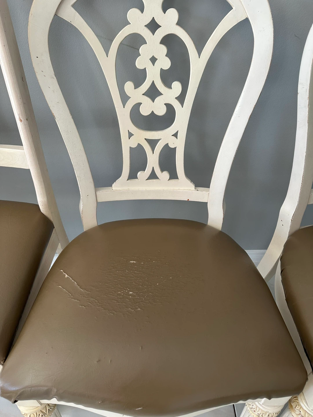 Dining room table with 6 Chairs - photo 3