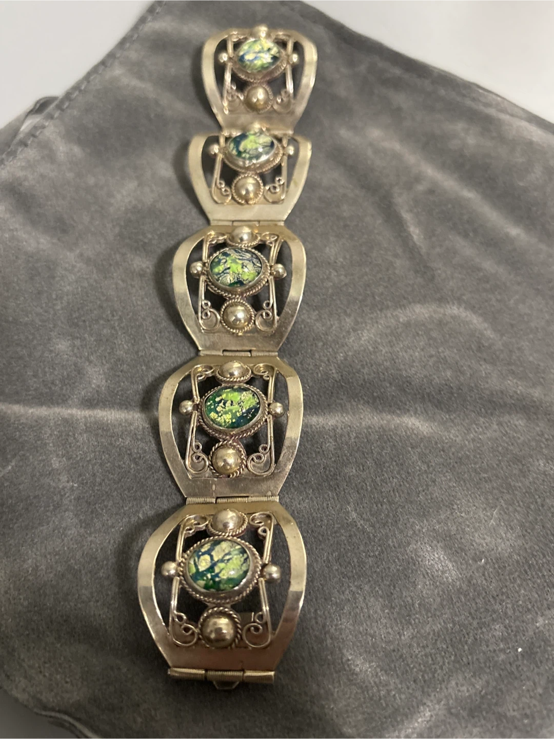 Vintage Sterling SilverBracelet with Green Inlay Stones - photo 2