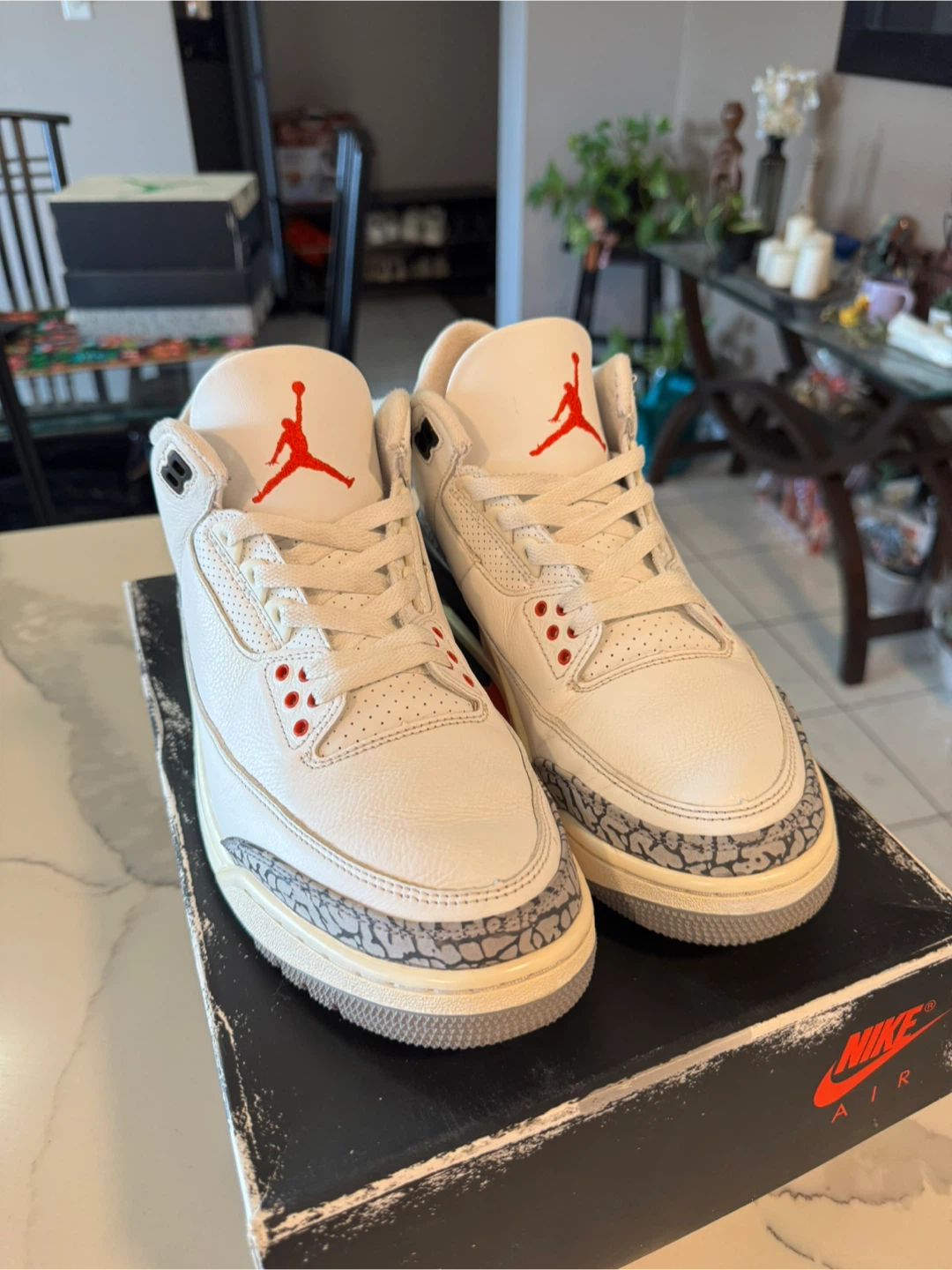 Air Jordan 3 White Cement Reimagined - Size 9.5M - photo 4