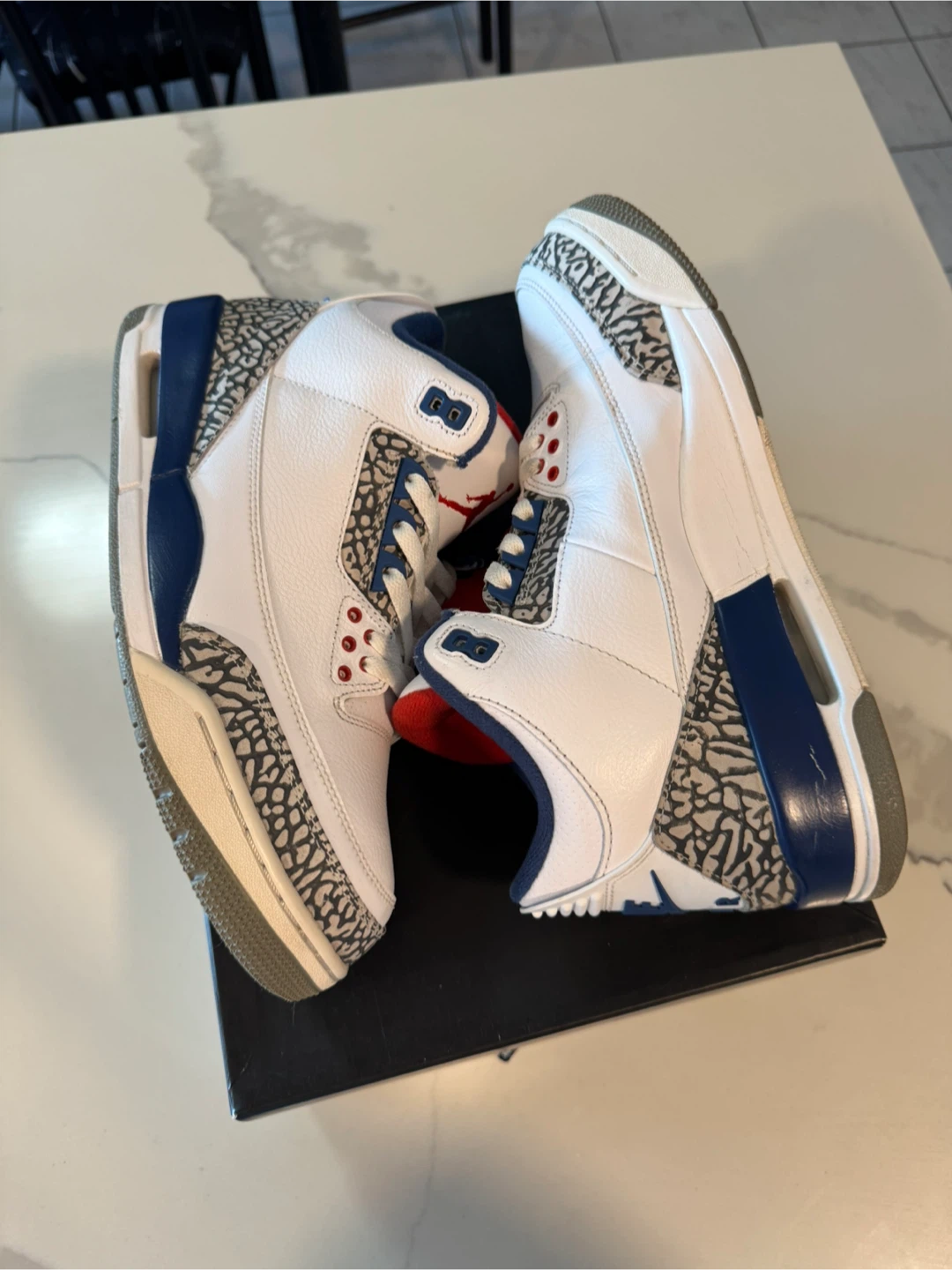 Air Jordan 3 True Blue - Size 9.5M - photo 2
