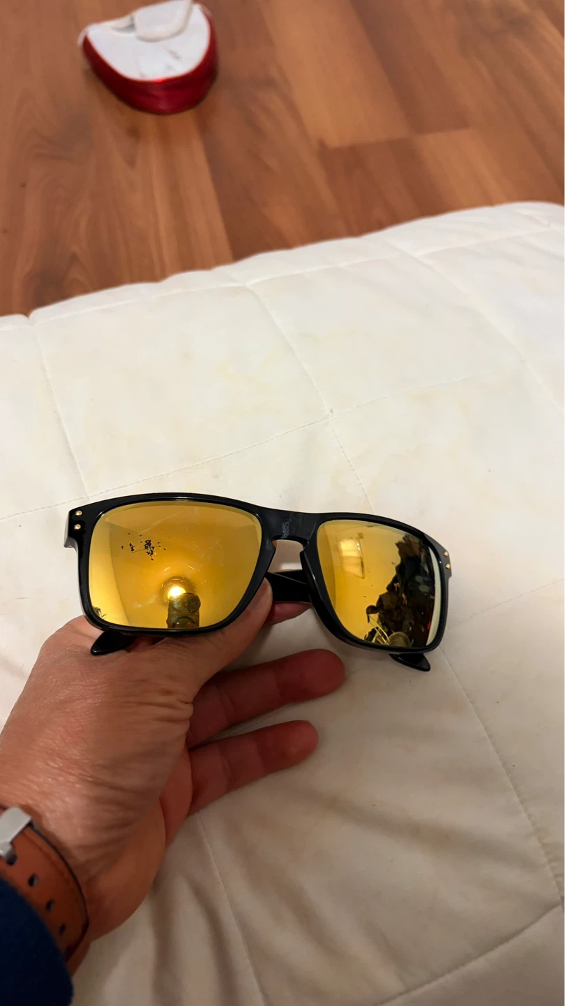 Oakley Sunglasses OO9102-E355 Holbrook