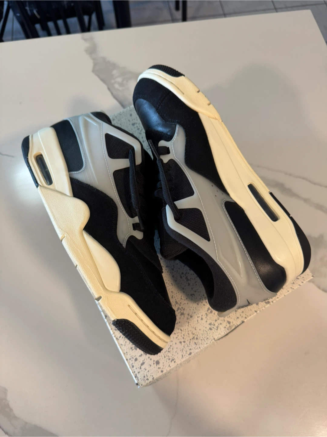 Air Jordan 4 RM Black/Sail - Size 10M - photo 2