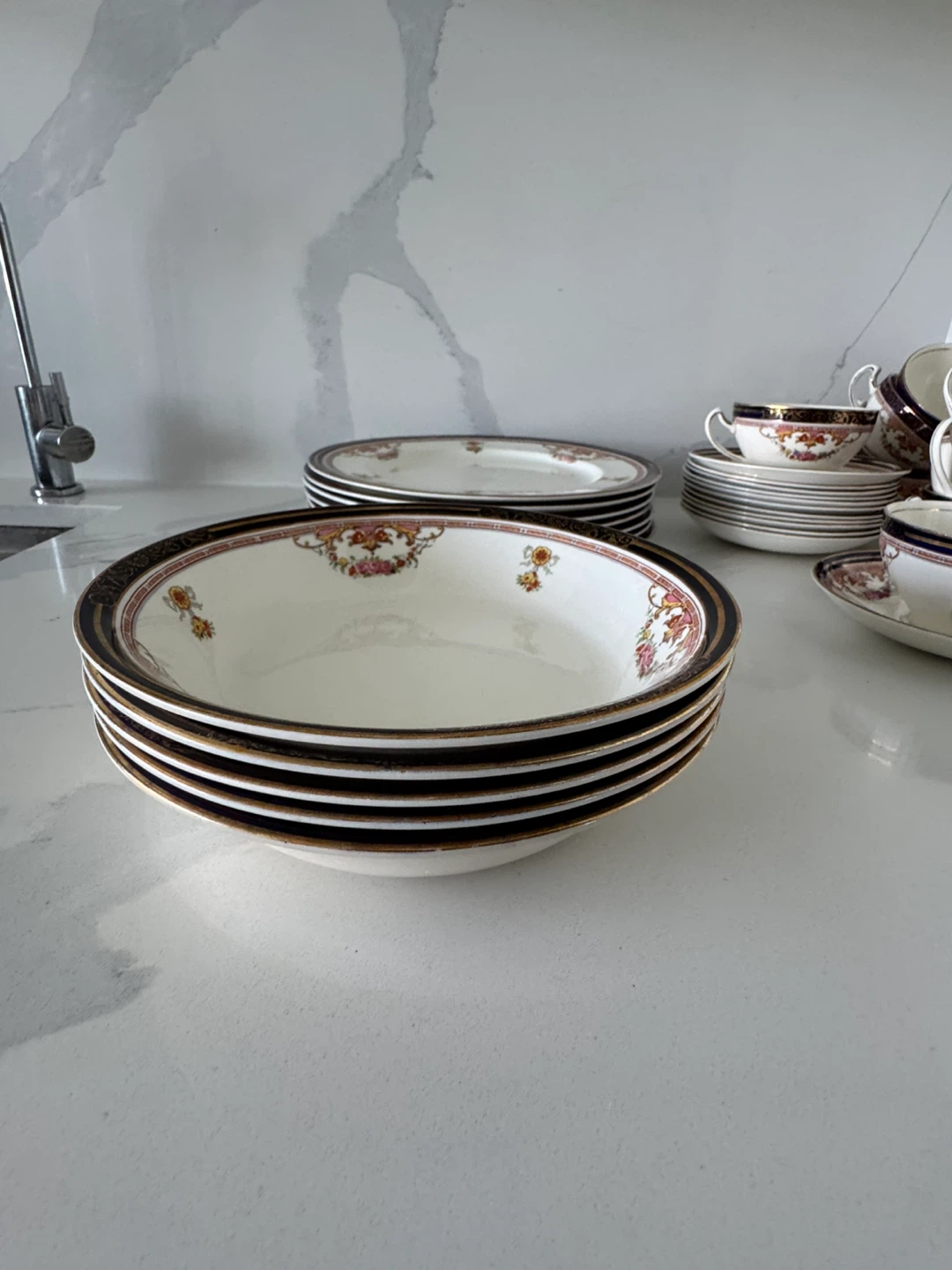 Alfred Meakin Athol Dinnerware Set - photo 3
